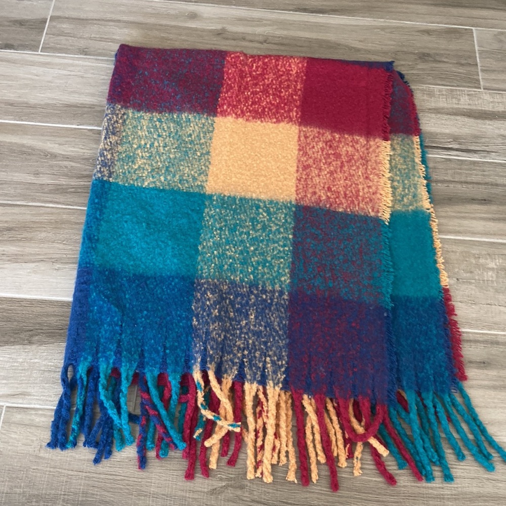 NWT Magaschoni jewel tone fall plaid faux mohair fringe throw blanket